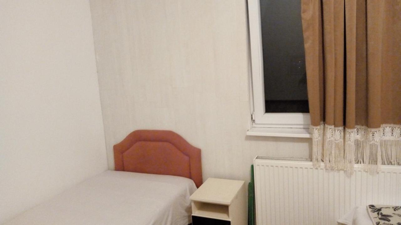 Georgijevic Room & Apartments Будва Стая снимка
